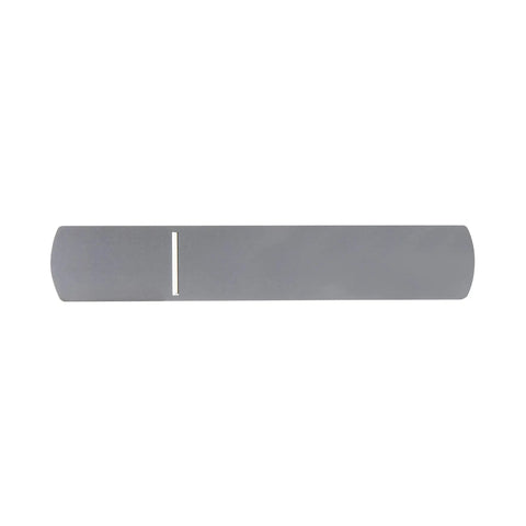Five Bench Hand Plane Jack Model V3 Built Tough With Heavy Cast Iron And Machined Frog features a smooth, flat steel blade for precision cutting.