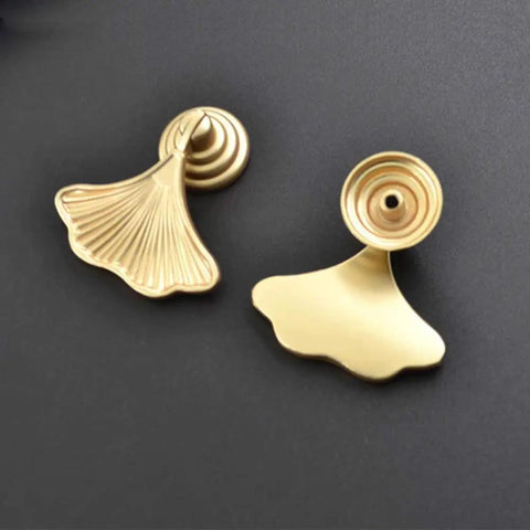 Dope Golden Drop Pendant Cabinet Knob Set Ginkgo Leaf Dresser Drawer Pull Handles Zinc Alloy Gold Tone Finish Single Hole Mount 2 Pcs Pack