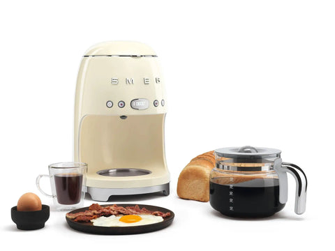 50s Retro Style Glass Coffee Carafe Replacement For DCF02 Overflow Coffee Maker with breakfast setup