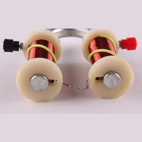 Close-up of Hands-On Electromagnet Demonstrator Kit For High School Physics Lab showing hoof-shaped coil structure and connectors