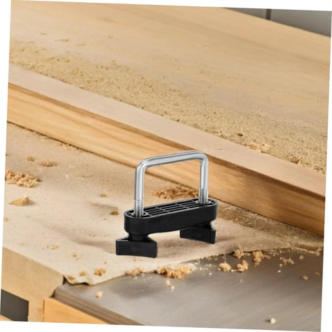 Heavy Duty Roof Rack Clamps For Quick Cargo Carrier Mounts With Noise Reduction Design on wooden surface