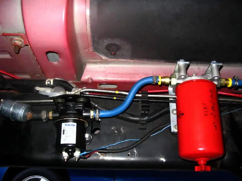 Heavy Duty Diesel Fuel Spin On Filter BF1212 Red For Trucks And Equipment installed under vehicle chassis