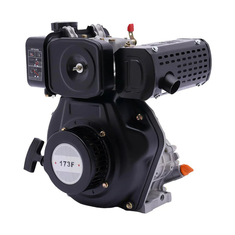 5HP Diesel Engine 4 Stroke 247cc Vertical Single Cylinder Air Cooled Manual Start Rugged Yet Reliable Ideal For Small Tiller Tractor Lawn Mower Irrigation And Drainage Machines And Other Light Agricultural Equipment, side angle view