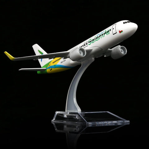 A320 1/400 Diecast Airplane Model With Alloy Fuselage 6.1 Inch Length 5.5 Inch Wingspan Includes Plastic Display Base Ready To Display