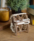 Gearbox Wooden Model Kit For Adults Teens And Kids Hands On DIY Mechanical STEM 3D Puzzle With App Learning Transmission Gears And Torque Realistic Moving Parts Durable Wood Construction Great Gift For Makers, wooden gearbox model on desk