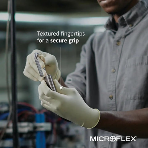 Diamond Grip MF 300 Disposable Latex Gloves Tough As Nails For Automotive Healthcare And Machinery Work Small Natural
