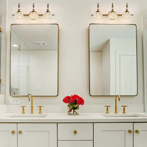 Vintage Brass Vanity Light Fixtures For Bathroom Lighting over mirrors with warm soft bath glow, classic antique look
