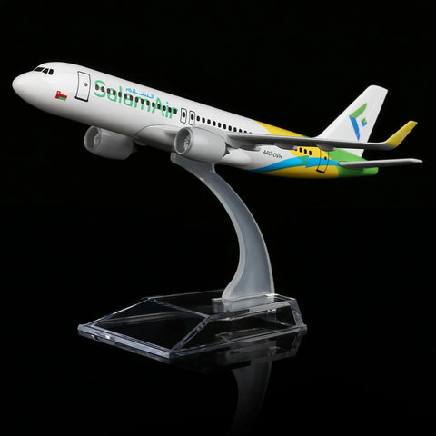 A320 1/400 Diecast Airplane Model With Alloy Fuselage 6.1 Inch Length 5.5 Inch Wingspan Includes Plastic Display Base.
