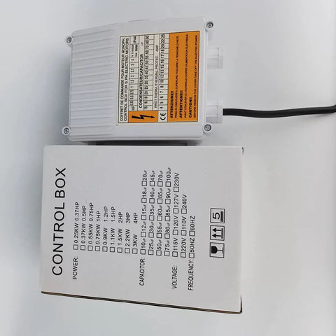 Box and control unit of Submersible Well Pump Control Box 110V 60Hz 0.75KW 1HP with specifications label.