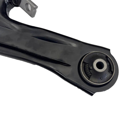 2 Pack Front Lower Control Arm With Ball Joint Kit For Nissan Rogue 2.5L 2008 2009 2010 2012 2013 And Rogue Select 2014 2015 Front Suspension Driver And Passenger Side Bolt On, black steel bushing close-up
