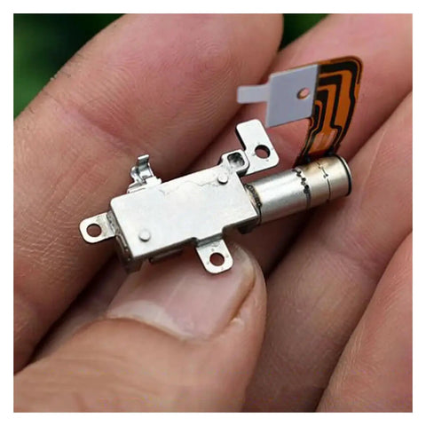 Close-up of 5mm Gearbox Stepper Motor, 8mm Stroke Linear Actuator, 2-Phase 4-Wire Precision Telescopic Stepping Driver held in hand.