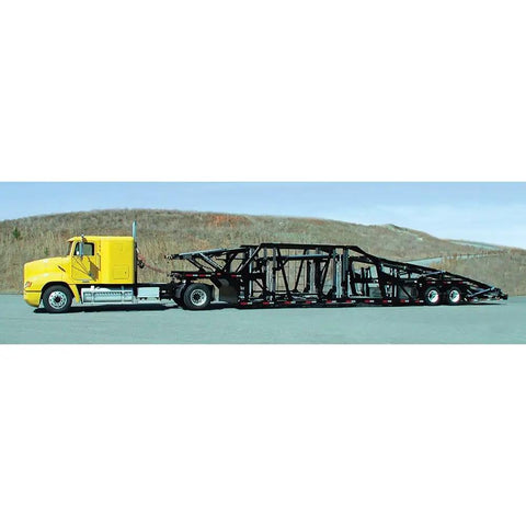 Yellow truck hauling car hauler trailer outdoors, suitable for Electric Hydraulic Totally Enclosed Pump Motor For Auto Transport And Car Hauler