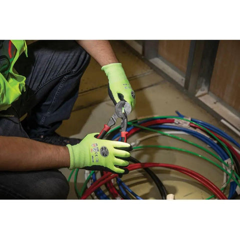 Using Pro Grade Journeyman High Leverage Cable Cutter And Wire Stripper For Aluminum Copper And Communications Cable with wires
