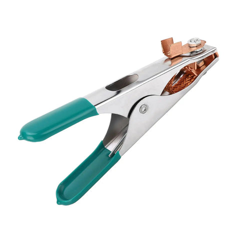 Hot Welding Ground Clamp With Massive Copper Alloy Body For 300 Amps, showing grip and copper connection for heavy duty tasks.