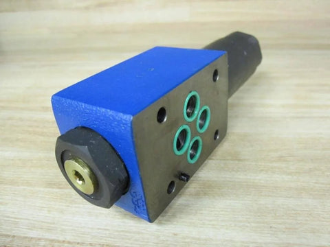 FE3-SB-PC-M01-S-50 single hydraulic spool valve, blue and black, showcasing pressure-regulating solenoid-ready fittings.