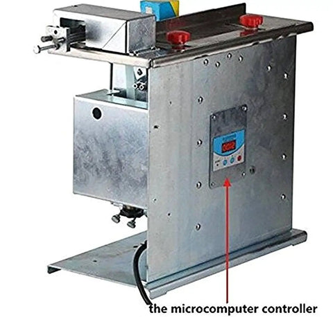 No Fuss Semi Automatic Corner Labeling Machine For Rectangular Boxes Applies 90 Degree Adhesive Labels Smoothly with 220V microcomputer controller.