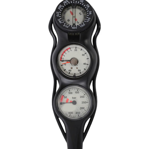 Black gauge with compass and pressure settings, used for measuring pressure in bar. Essential for diving equipment.