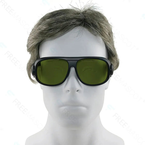 Pro Grade Laser Safety Glasses With OD 8 Plus Defense Broad Spectral UV And Infrared Wavelength Filtering Rock Solid EN Certified Eye Protection For Demanding Industrial Sites And Modern Maker Laboratories