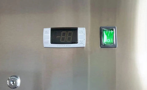 Professional Grade Commercial Stainless Steel Reach In Freezer With Three Roomy Solid Doors digital thermostat display and indicator light.