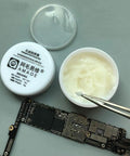 M51 Halogen Free Solder Paste Flux Oil For Mobile Phone Repair PCB BGA Reballing Tools near circuit board