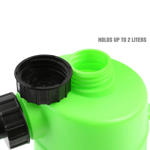 Battery Water Filler Jug With Auto Shutoff Nozzle 2 Liter Distilled Water Bottle For Lead Acid Batteries close-up of green cap