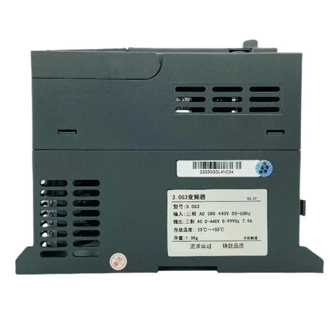 380V Economical VFD Variable Frequency Drive Inverter 1.5KW 2.2KW 3KW 4KW 5.5KW Motor Speed Controller With PLC Ready 321-3KW 1Ph To 3Ph Power Converter rear view with vents and label