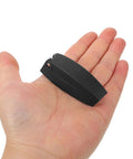 Sturdy Black Truck Rv Baggage Door Catches Clips with High Hardness Holders Retainers For Camper And Trailer Heavy Duty Plastic Clasp Hangers in hand