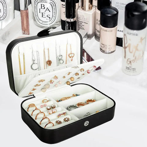 Travel Jewelry Case With PU Leather Exterior And Velvet Lining Portable On The Go Mini Jewelry Organizer for women open with jewelry