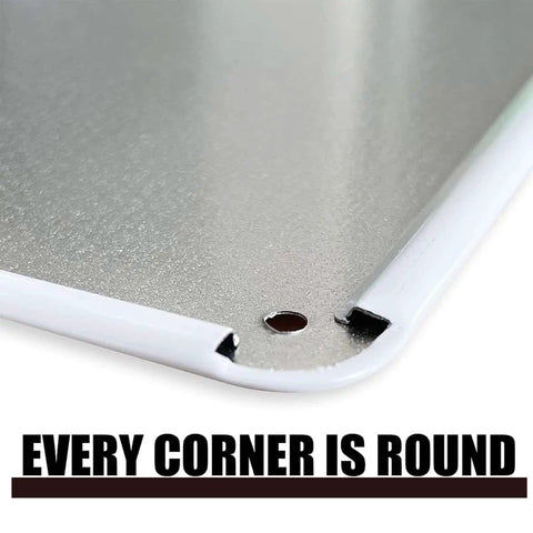 Close-up of rounded corner on Warning Keep Hands And Body Clear Of Moving Parts Tin Sign Metal Safety Sign Dope Retro Wall Decor.