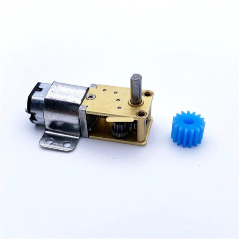 N20 Right Angle DC Gear Motor for Robot Projects Featuring 3V 6V And 12V With Stable 15 To 120 RPM Worm Drive shown with blue gear attachment.
