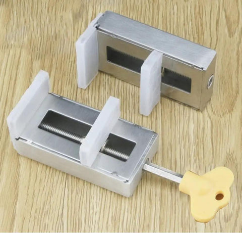 Adjustable Door Window Lock Stopper For Thick Sliding Security Anti Theft Easy No Tool Install Kid Safe Window And Door Guard Space Adjustable Frame Mount Keeps Kids Safe