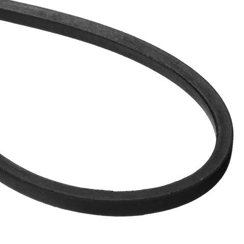Wrapped Rubber V Belt For A65 Or 4L670 Classic A Profile, 65 Inch Inside Circumference 1650mm, Heavy Duty Drive Belt For Power Transmission With Even Load Distribution And Superior Wear Resistance. Black wrapped rubber V belt close-up