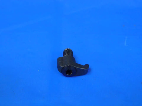 Heavy Duty CSP16 Clamp Kit For SnapTap Indexable Insert Tool Holder close-up of clamp with thread for secure fitting.