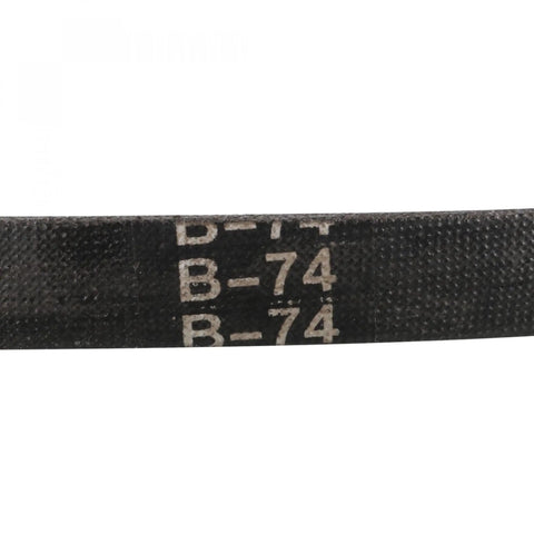 Close-up of V Belt B Section 74 Inch Inner Length Neoprene Rubber Drive Belt for Machinery and Equipment Oil and Water Resistant