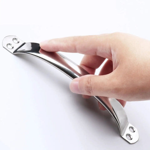 Hand holding round tube stainless steel cabinet drawer handle for doors and cutting boards dope rustproof kitchen hardware