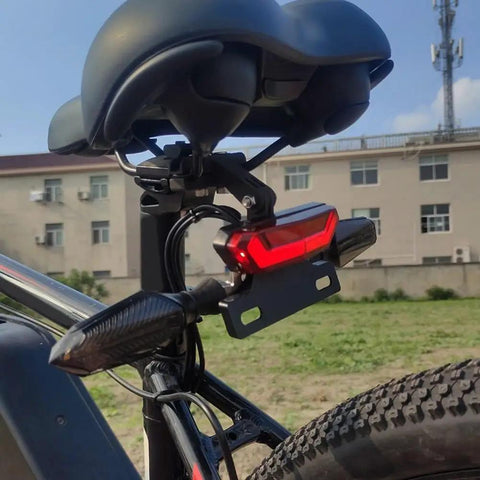 36V 48V 52V E Bike And Tricycle Light Kit Featuring Front Headlight, Rear Brake Light, Flowing Turn Signals, Waterproof Construction Fit For BAFANG And Other Electric Bikes on rear rack
