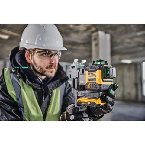 Worker using 20V Max Laser Level Kit with cross line and 3x360 green beams, self leveling lines, indoor range to 40 meters