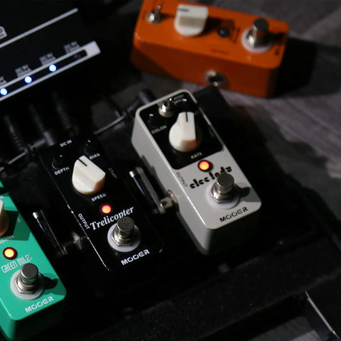 Analog Flanger Pedal With Filter Mode And Oscillator Effects, Ultra Compact Metal Stompbox, E Lady Flanger on pedalboard