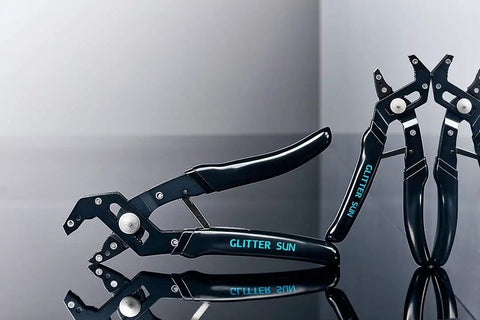 Self Adjusting Pliers With Robo Grip Style And Radial Jaw For One Handed Operation 7 Inch Laminated Multi Ply Heat Treated Steel Built Tough