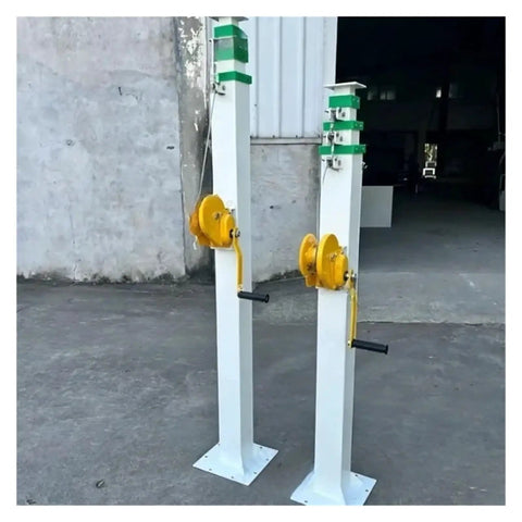 Top Shelf Manual Telescopic Lifting Mast Kit Equipped With A Rugged Mechanical Winch Hoist for vertical and horizontal lifting.
