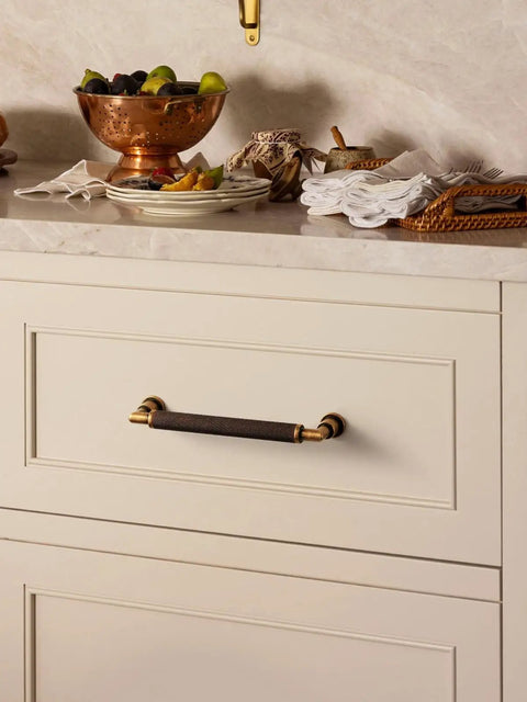Antique Brass Cabinet Pulls 5 Pack 5 Inch Center Hole Knurled Retro Drawer Handles For Cabinets Dressers Bathrooms Closets Zinc Alloy Hardware Durable