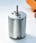 Top Shelf 24Mm RF-370CA DC Motor Goes Off At 12000RPM for a DIY setup with a 2mm metal shaft and aluminum housing.