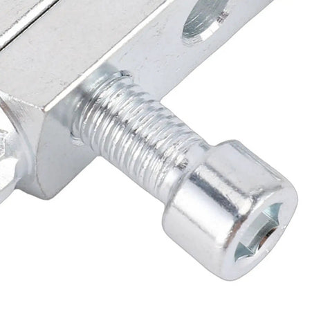 Premium Adjustable Bolt Extractor Kit For Damaged Screws And Broken Pipe Threads, Ultimate stripped screw removal tool with hex handle close-up