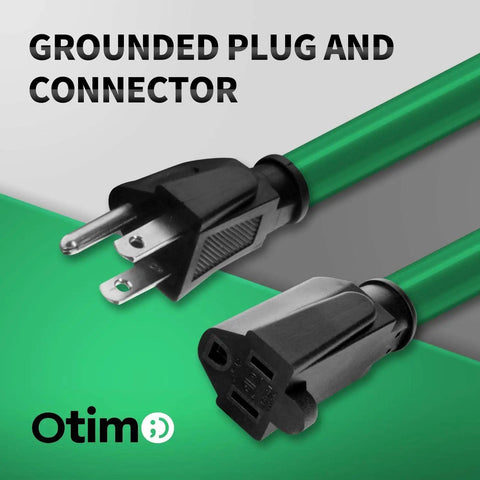 Close-up of grounded plug and connector of 100 Ft 16/3 SJTW Green Outdoor Extension Cord With 3 Prong Grounded Plug 10 Amp 1250 Watt