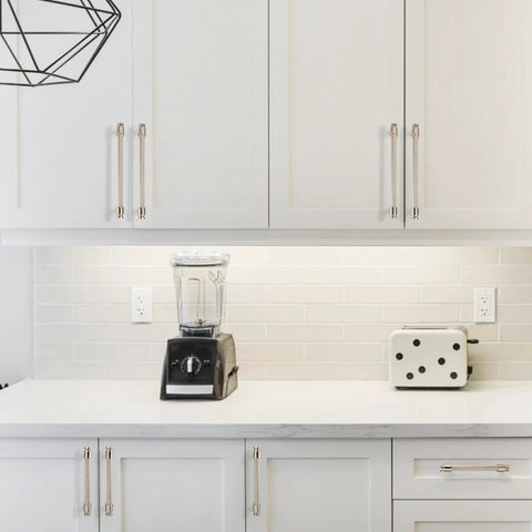 White kitchen cabinets with 10 Pack 5 Inch 128mm Knurled Brushed Satin Nickel Kitchen Cabinet Handles Drawer Pulls