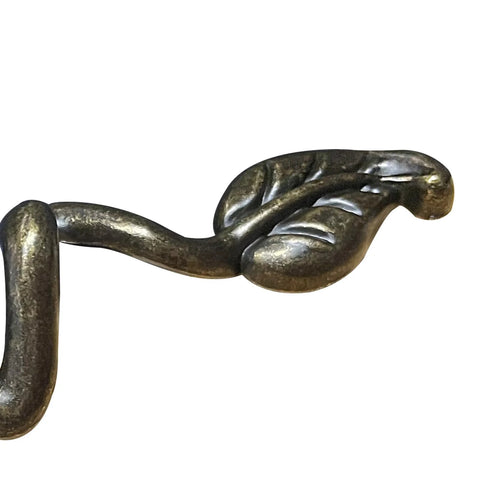 Leaf Shape Drawer Pull Handle Set In Vintage Bronze Finish Twig Branch Cabinet Hardware For Dresser Wardrobe Doors, close-up view