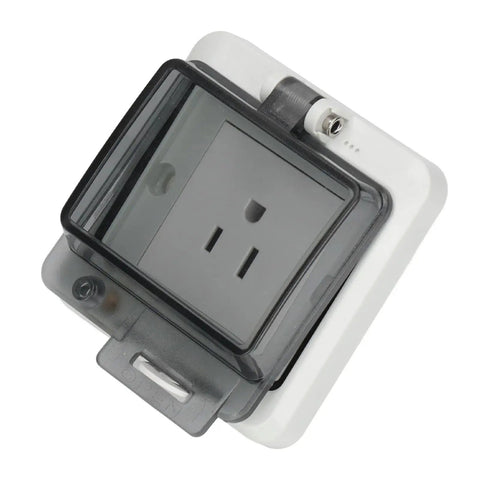 Heavy Duty IP66 Wall Outlet Us Standard Power Socket 15 Amp Weatherproof Jack with protective cover for outdoor use.