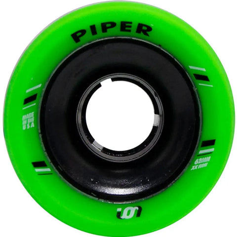 Ion Indoor Speed Skating Quad Race Wheels Green 97A Urethane with VooDoo Thane, close-up of nylon core and tire lip