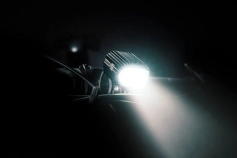 Macro Drive 1000 Ebike Headlight With CNC Aluminum Body 1000 Lumens MOR Lens Built For 6 To 12 Volt Systems Includes 140cm Power Cable Great For Night Riding On Busy Streets And Trails