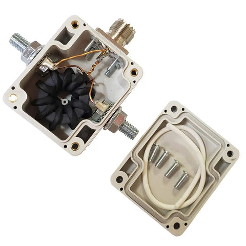 Do It Yourself Balun Kit For Ham Radio Systems From 1 To 30 MHz High Performance Balanced Line Converter, internal components view
